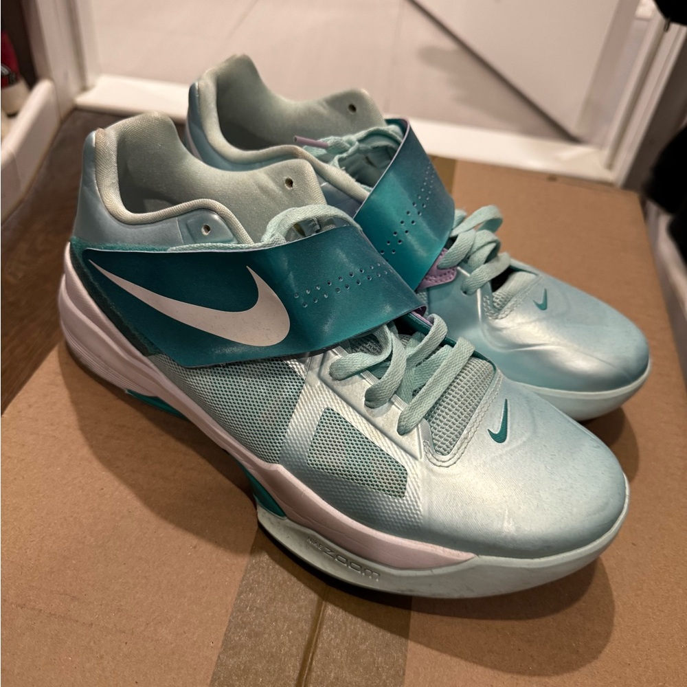 Nike KD 4 "Easter" Men's Basketball Shoe